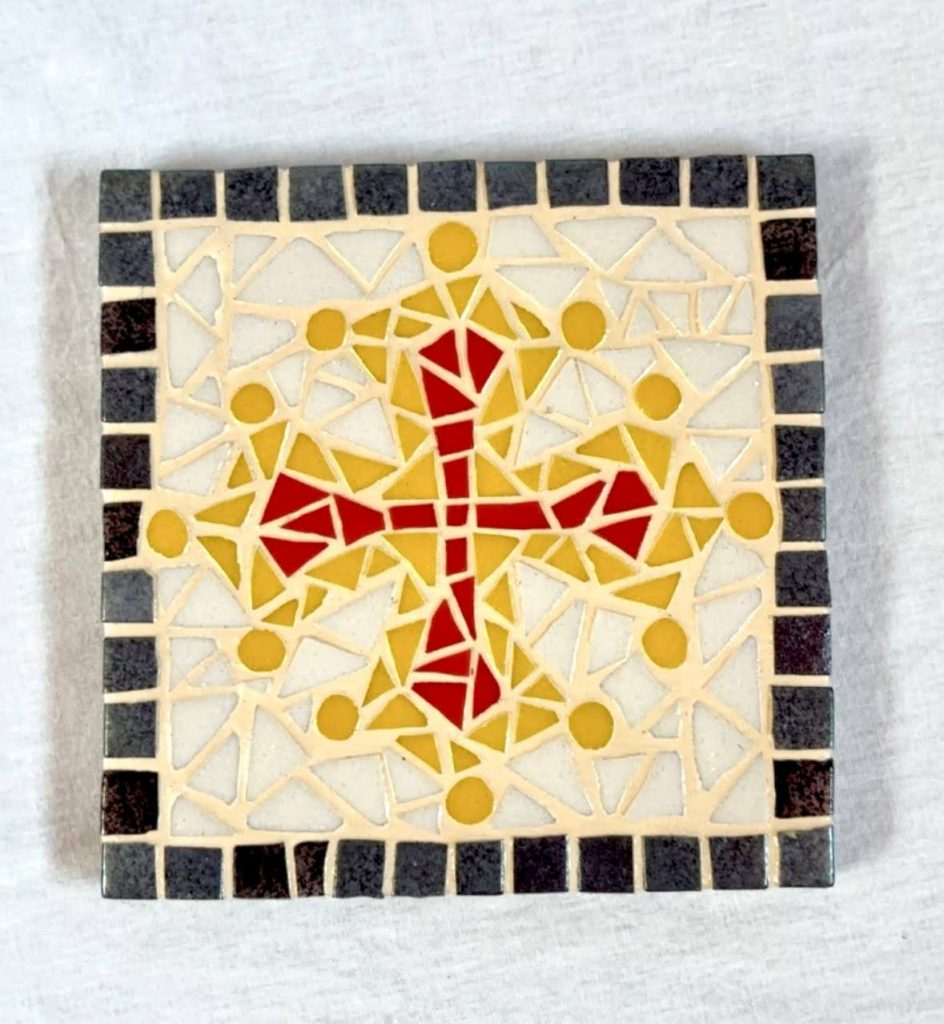 croix occitane en mosaïque