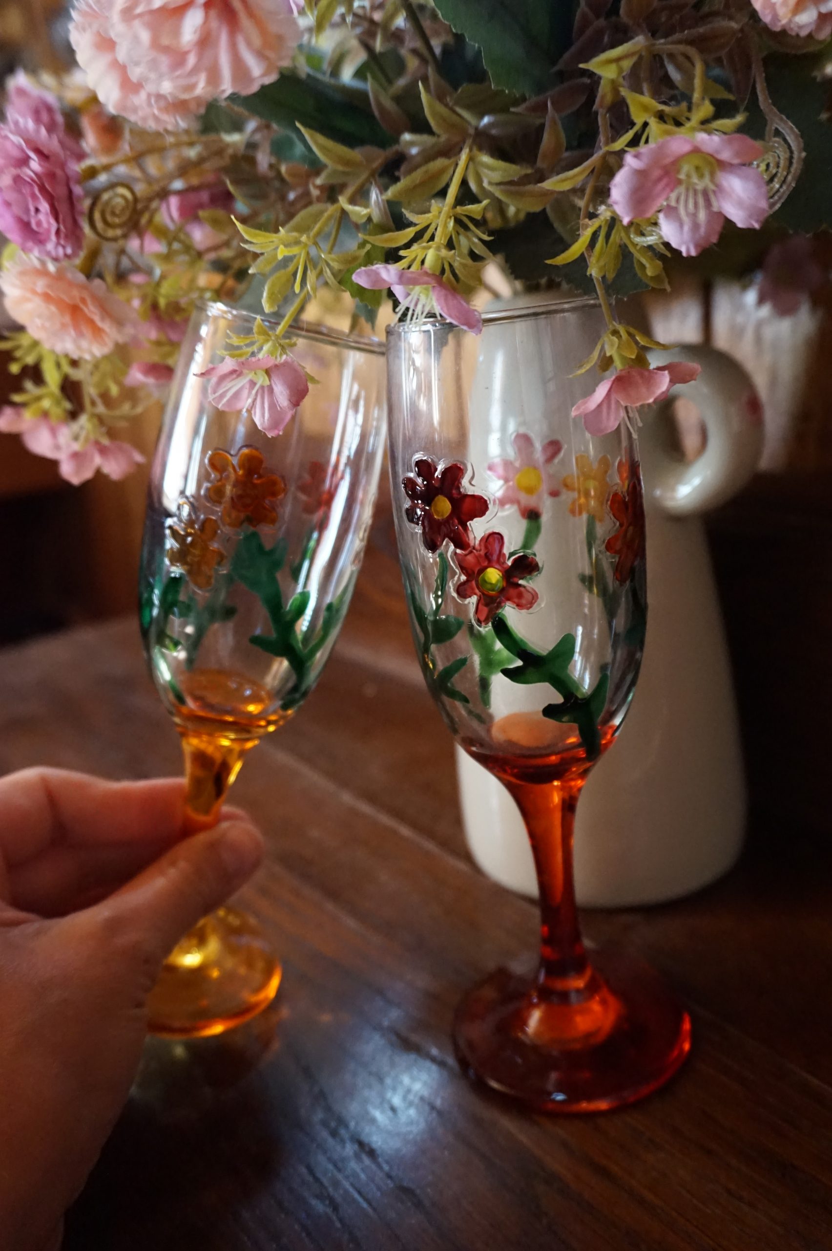 flutes avec motifs fleurs peintes à la main