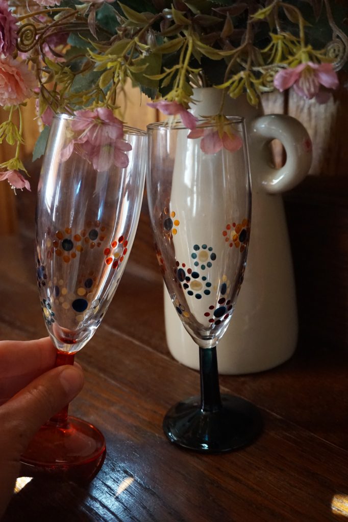 flutes avec motifs fleurs peintes à la main